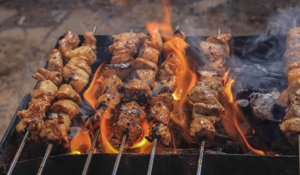 grilled-meats-on-skewers-2233729